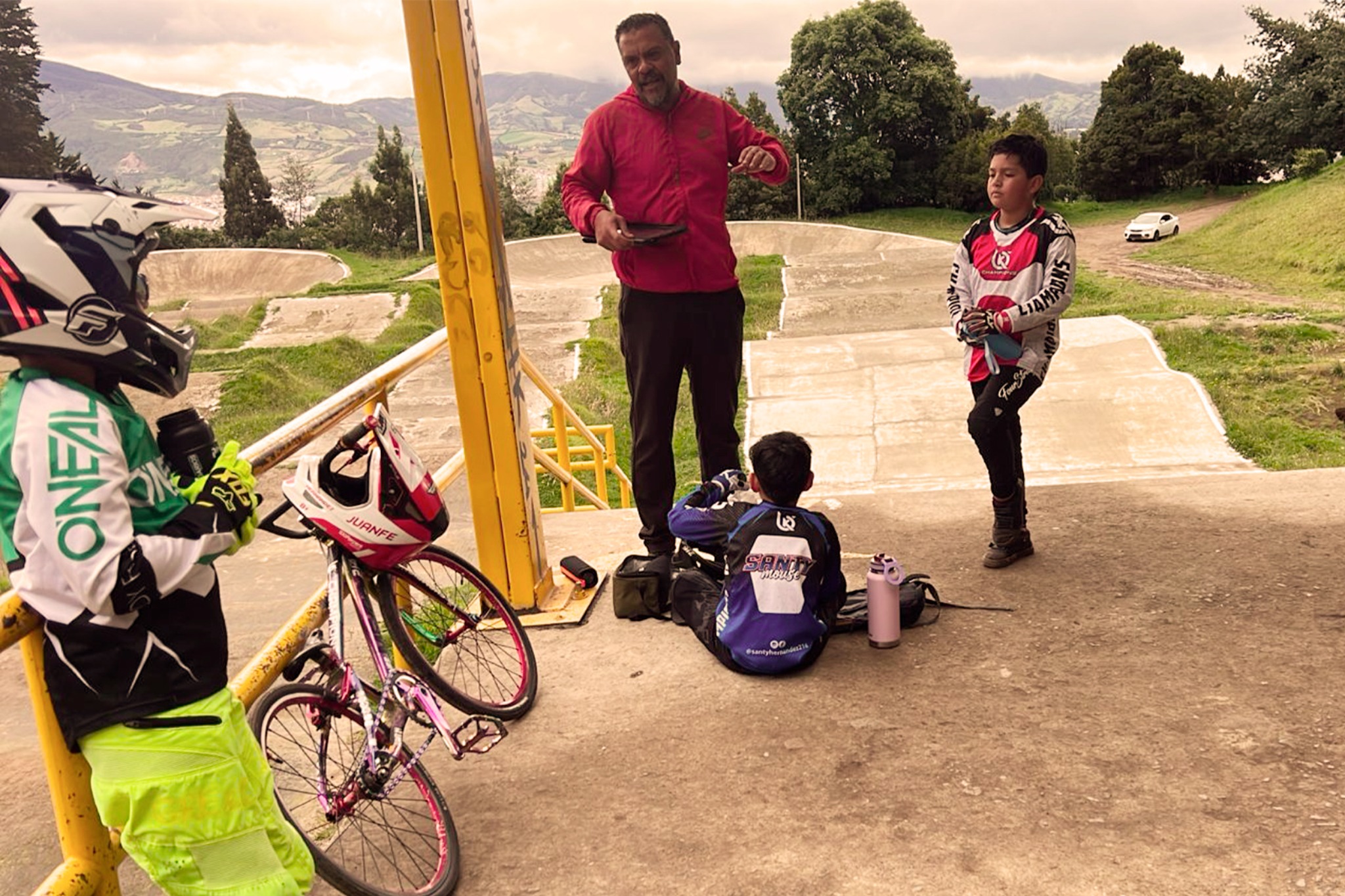 Trabajo de campo de Metamorpho en BMX Racing